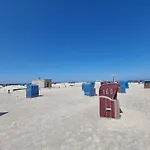 Luettje Moeoev Norddeich Daire Norden
