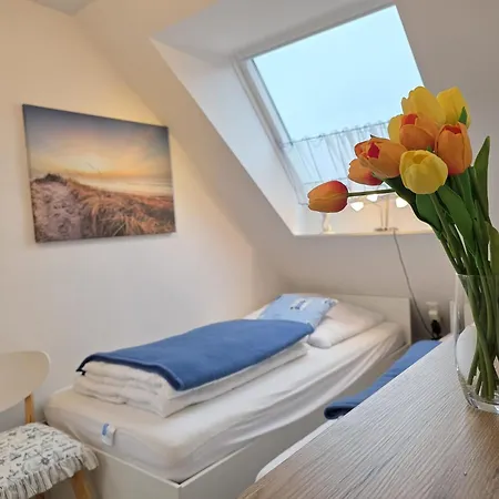 Lüttje Mööv Norddeich Apartamento *