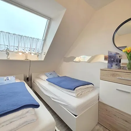Lüttje Mööv Norddeich Apartamento *